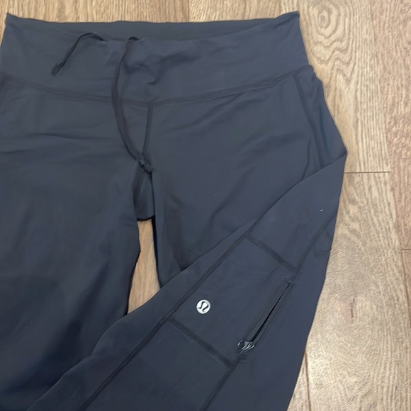 LuluLemon capris - Picture 3 of 5